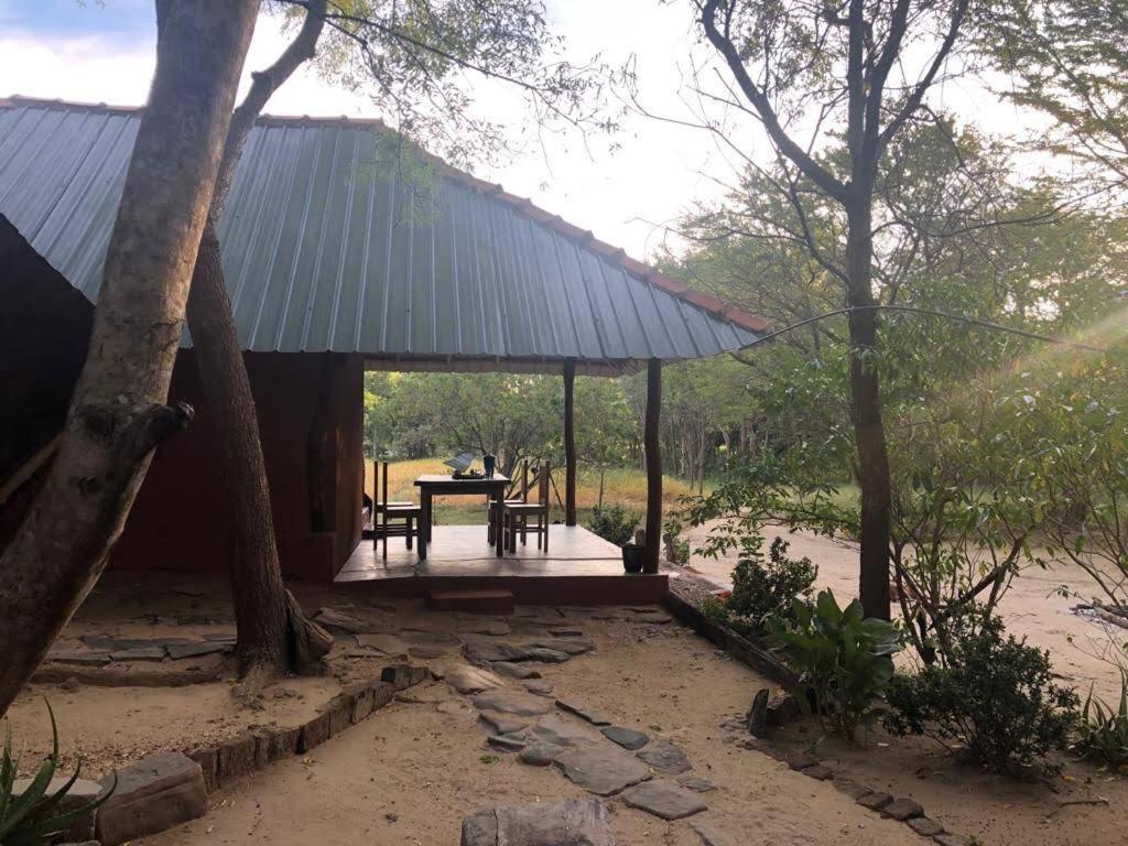 Sahana Retreat Buttala Екстериор снимка